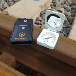 Rail Pointer thermometer