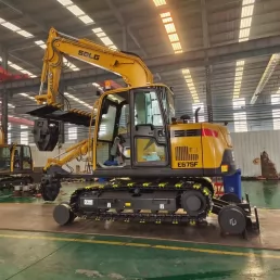 Multi Function Railroad Excavator For Ballast And Sleepers